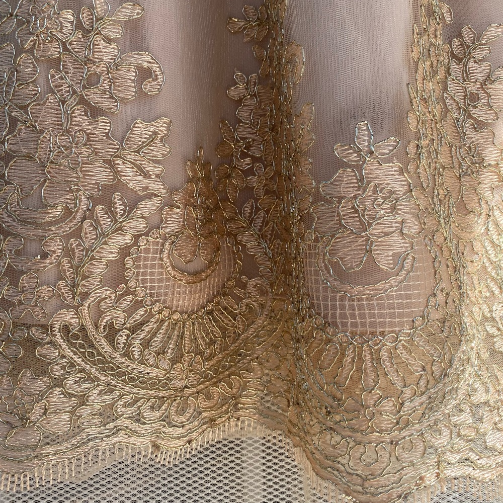 Gold Embroidered Dress Studio One New York - Picture 4 of 11
